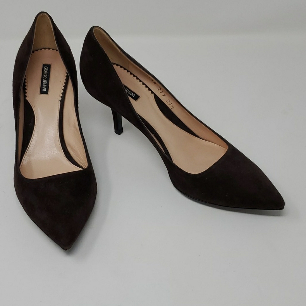 Georgio Armani Black Label Suede Heels/Pumps